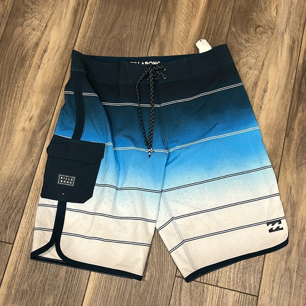 NWT Men’s board shorts by Billabong